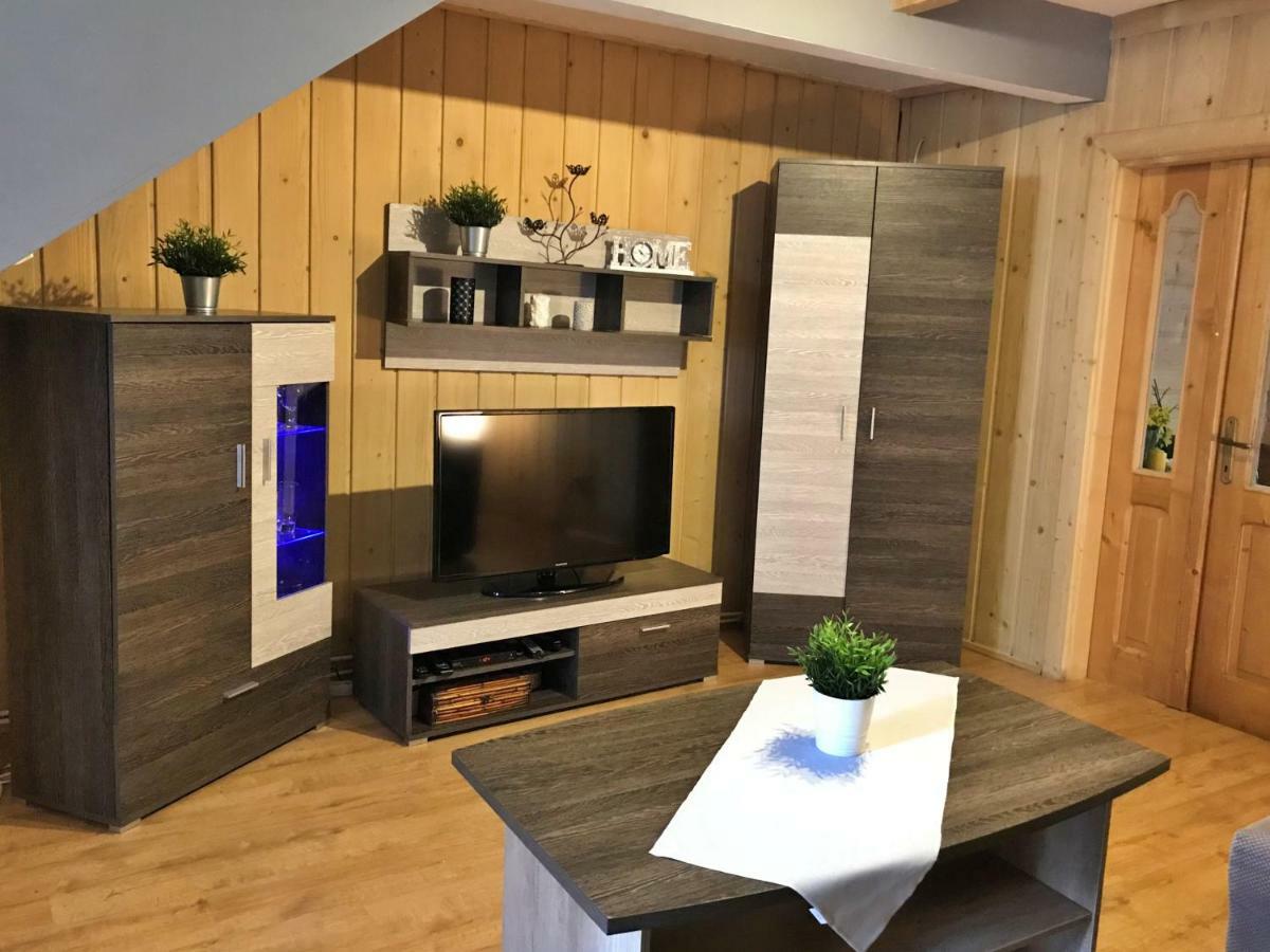 Bukowy Gosciniec Apartman Poronin Kültér fotó